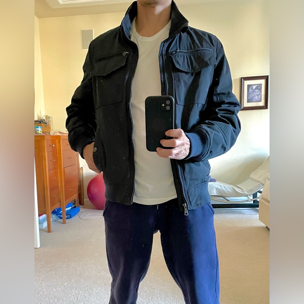 Navy blue bomber jacket (small)